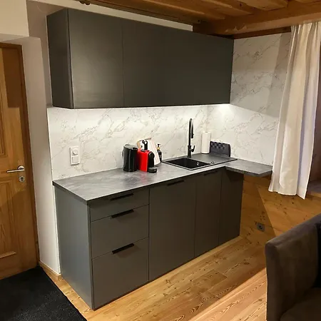 Kitzbuehel City Appartement דירה *