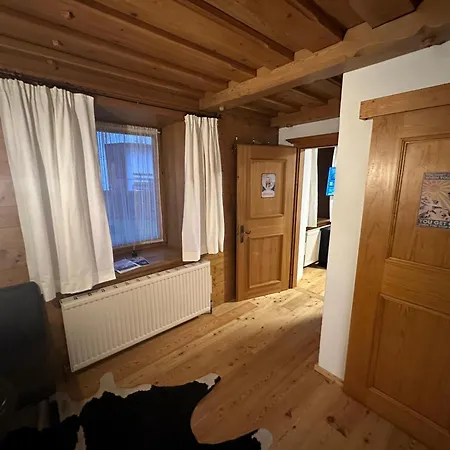 Kitzbuehel City Appartement 키츠부헬