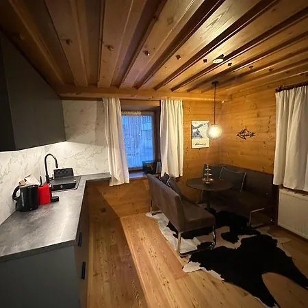 Kitzbuehel City Appartement * 基茨比厄尔